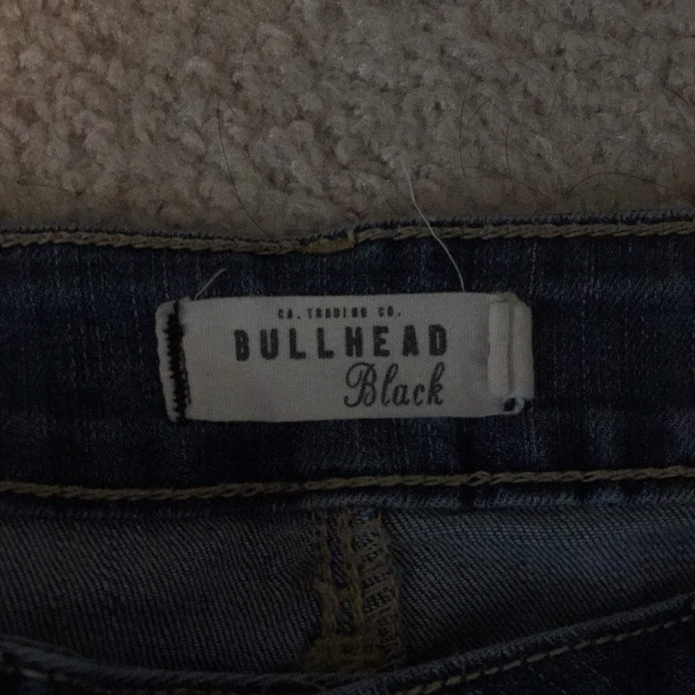 Bullhead Denim Jeans - Picture 3 of 3